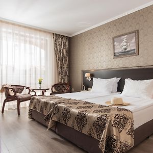 Kamer met een Queen Size Bed